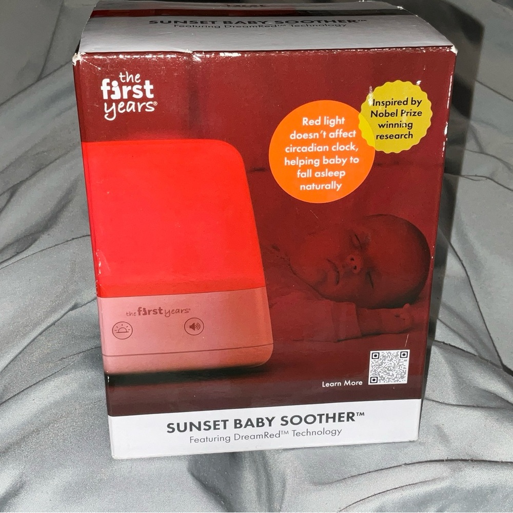 The 1st Years Baby Soother White Noise Red Technology Night Light New SEALED BOX